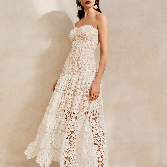 White Elegant Women's Heavy-Embroidered Lace Strapless Romantic Floral Dress - Picture 6 of 7